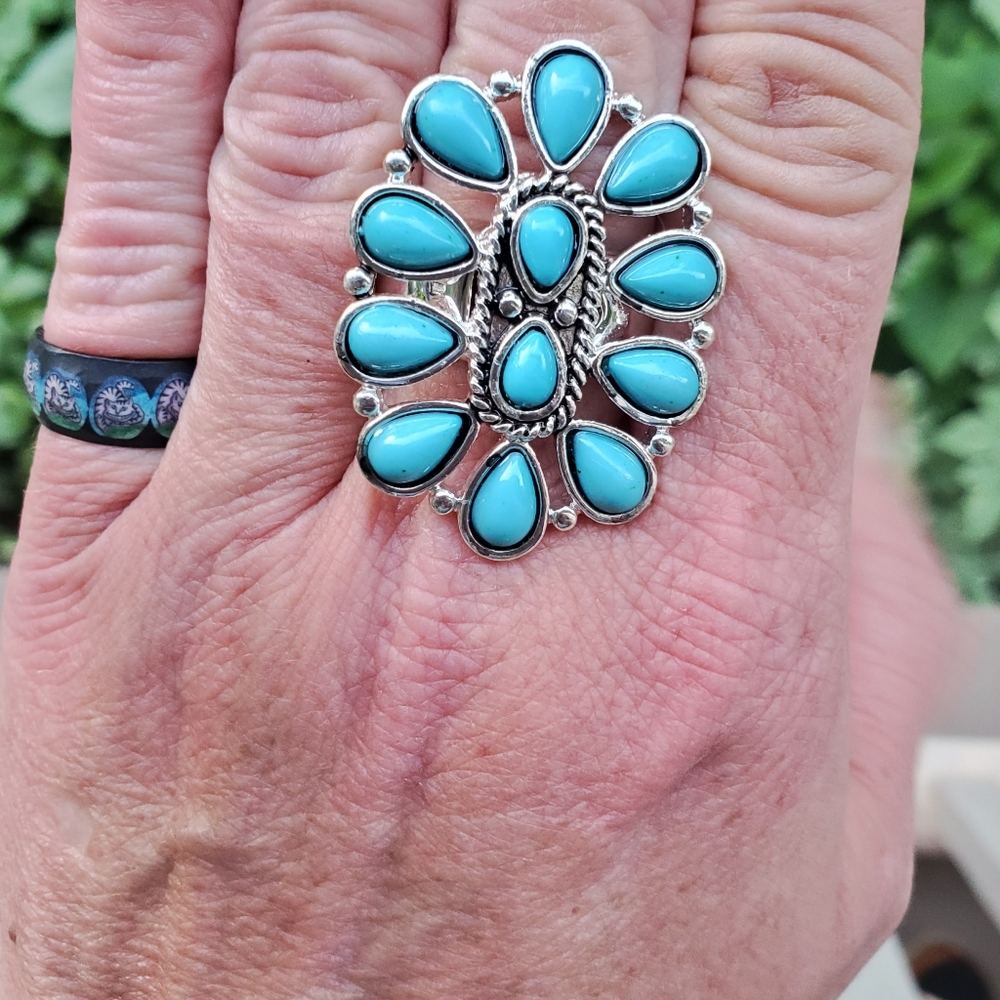 Free Spirit Boho SouthWestern Native People vtg Insp Multi Turquoise Beaded ring